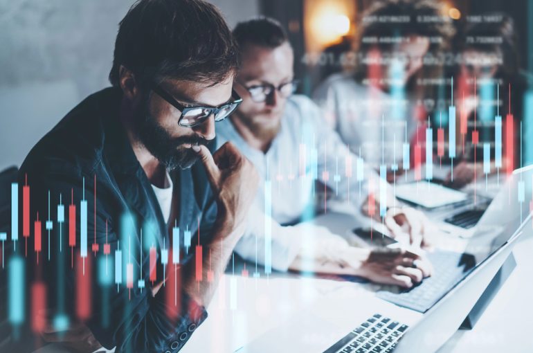 Social trading a tradycyjne inwestowanie — czym się różnią?